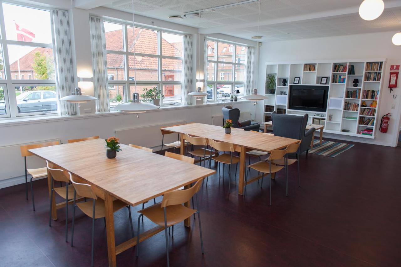 Belaegningen Hostel Brondby Εξωτερικό φωτογραφία